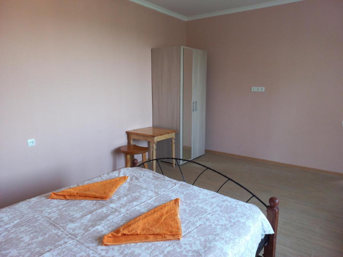 Inzhir Guest House New Athos ภายนอก รูปภาพ