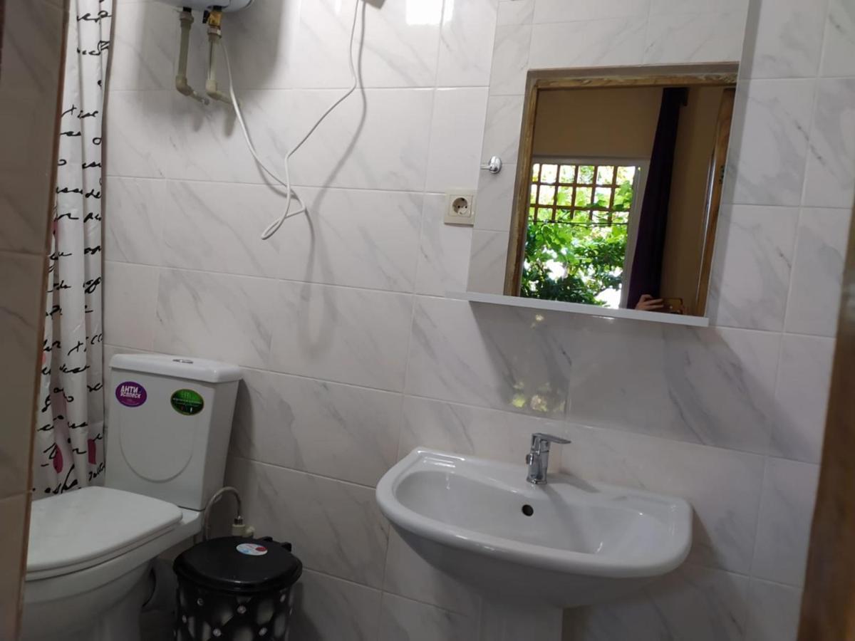 Inzhir Guest House New Athos ภายนอก รูปภาพ